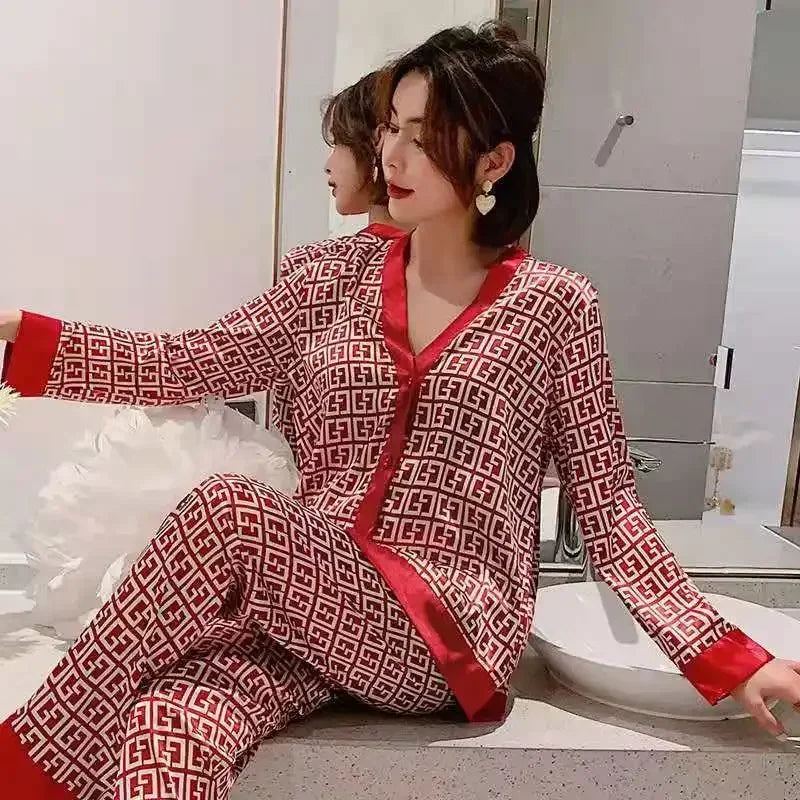 2023 new pajamas for women autumn and winter long-sleeved trousers hot style thickened home wear set