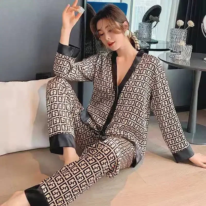 2023 new pajamas for women autumn and winter long-sleeved trousers hot style thickened home wear set