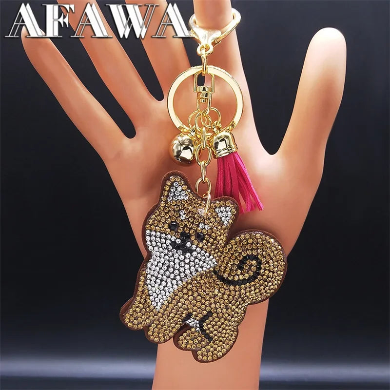 Cute Chihuahua Dog Crystal Keychain Bag Accessories for Women Gold Color Female Keyring Jewelry llaveros para mujer K7326S01
