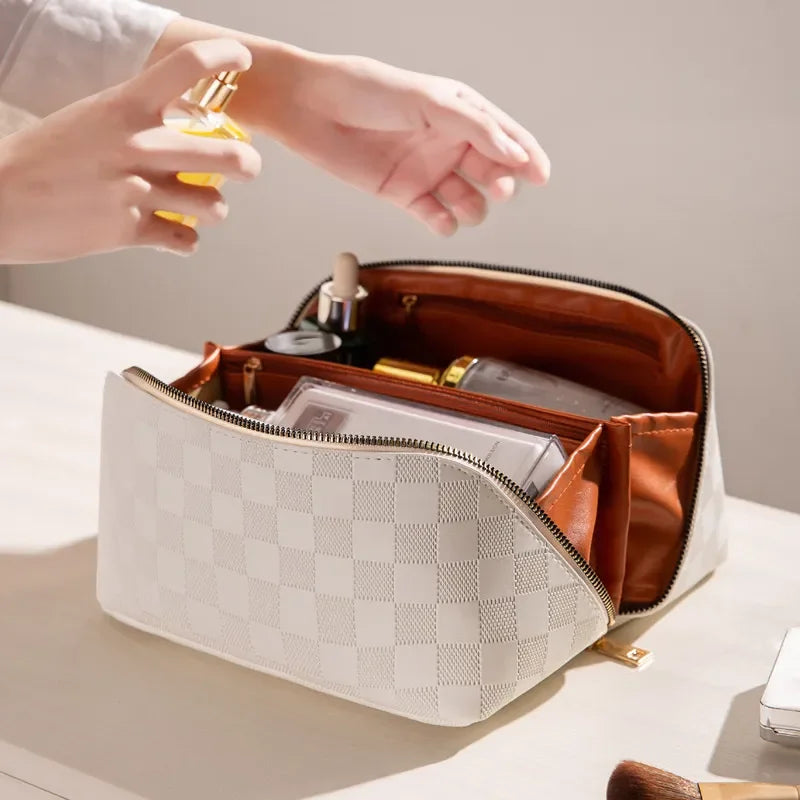 Big Capacity Travel home Use Cosmetic Bag Portable PU Makeup Pouch Women Waterproof Bathroom Wash bag Multifunction Cosmetic Bag