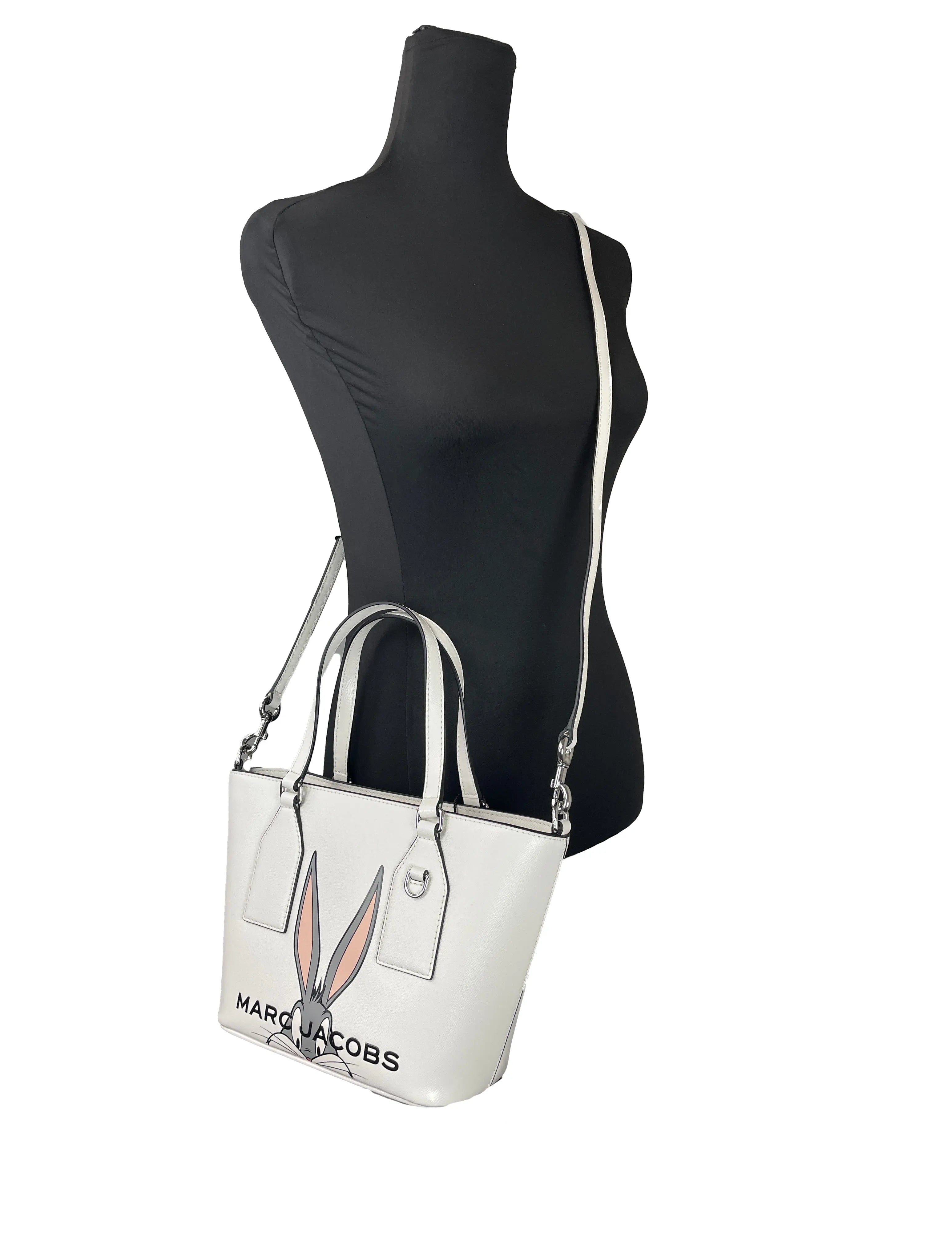 Marc Jacobs Bugs Bunny Dome Satchel – Looney Tunes Leather Crossbody Bag